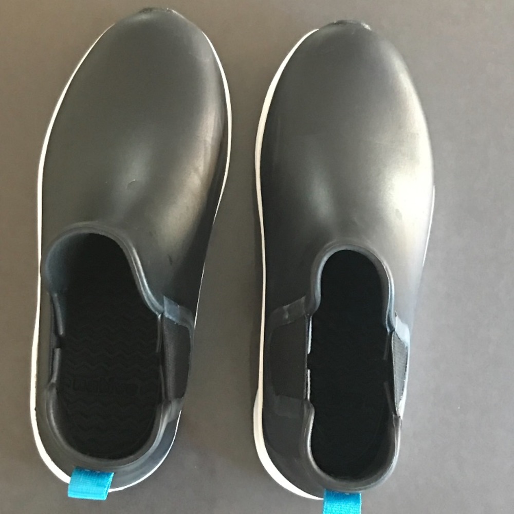 Native “Apollo Rain” boots - Picture 2 of 4